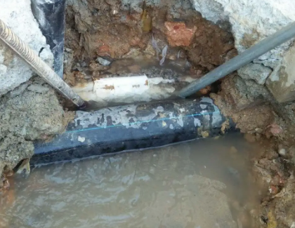港口测漏水之水管漏水